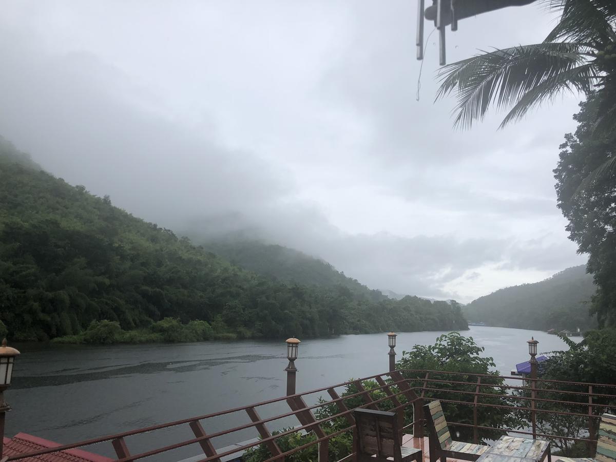 纳普特法恩度假村 Tha Kradan 外观 照片